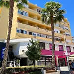 Diagonale House