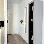 Diagonale House