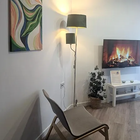 Diagonale House *